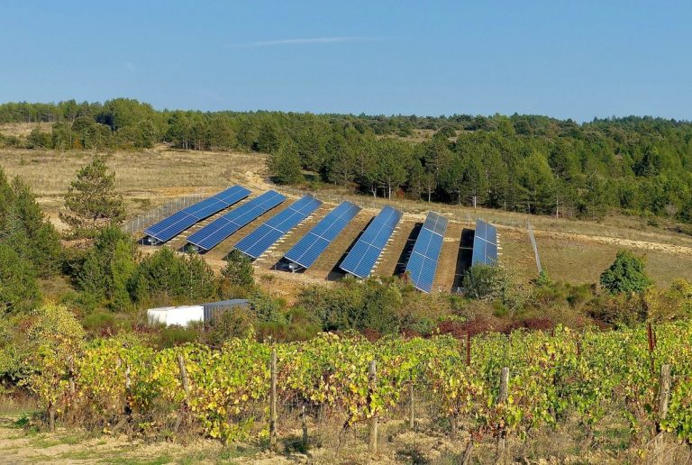 Inauguration de la toute première centrale solaire citoyenne et autogérée de France