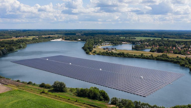 En Allemagne, une centrale solaire flottante de 3 MWc se construit sans subventions