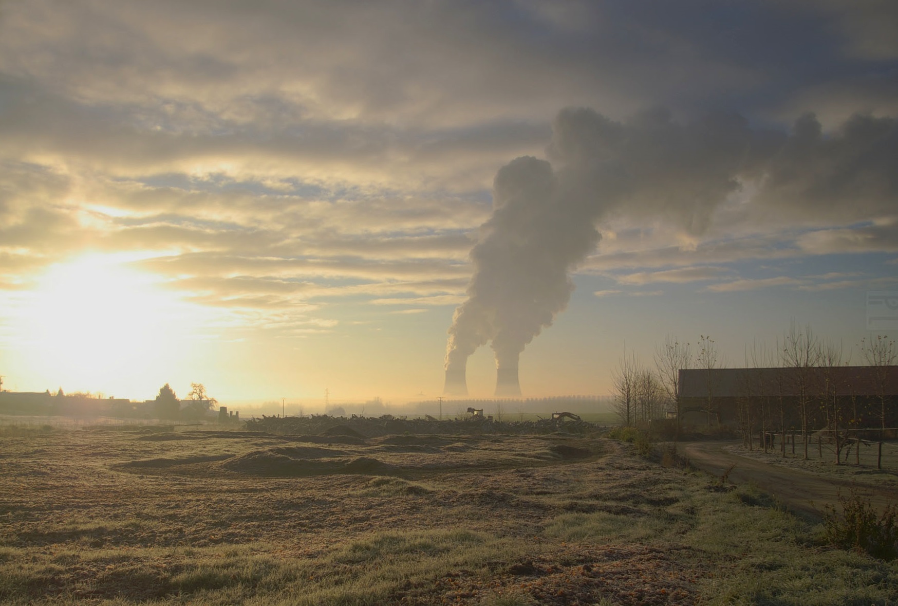 Centrale nucléaire Nogent hiver Flickr Pil