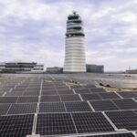 Bientôt des centrales solaires entre les pistes des aéroports ?