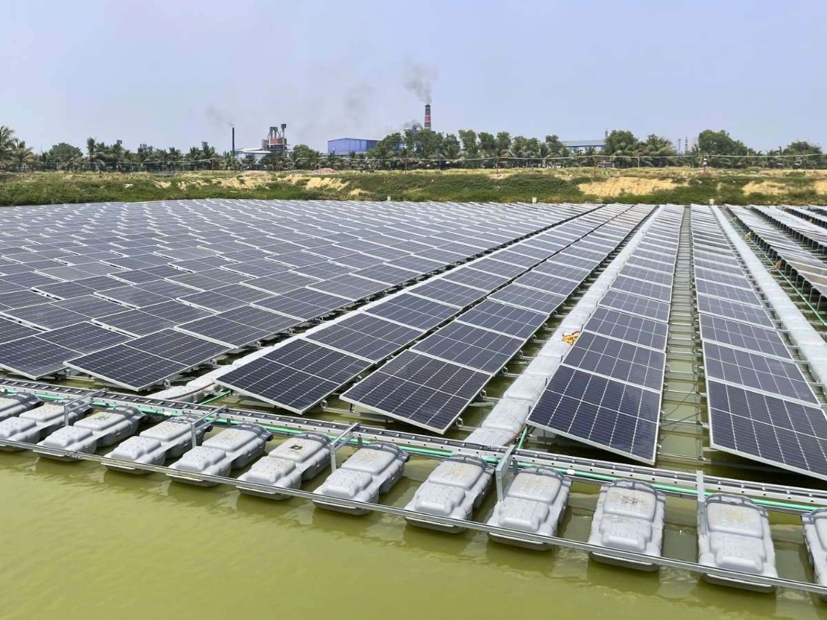 Prezzo imbattibile dell’elettricità prodotta dall’energia solare galleggiante in questo paese?
