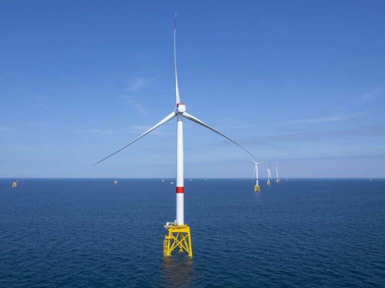 Les parcs éoliens offshore de Fécamp et Saint-Brieuc s’approchent de la mise en service