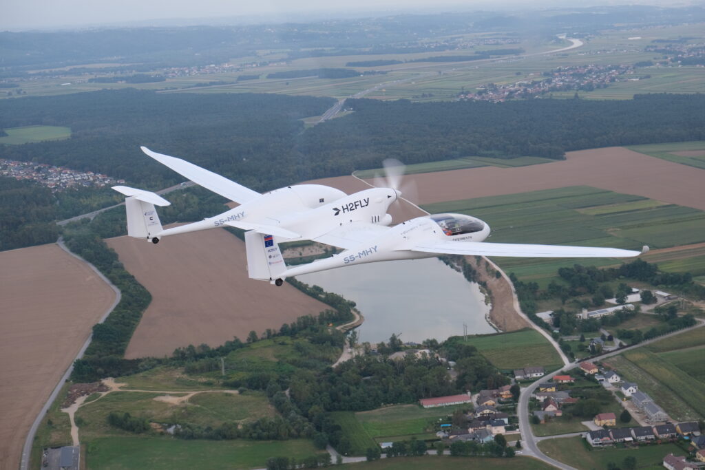 elfbar nachfüll pod läuft aus Prendre l'avion avec sa cigarette électronique main image 1