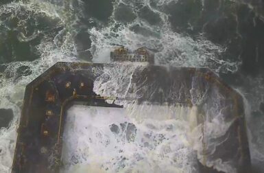 Vidéo : la première éolienne flottante de France prise dans la tempête Ciaran
