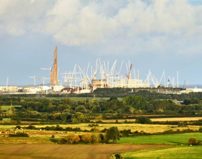 Nouveau (et énorme) retard dans le chantier des réacteurs nucléaires EPR d’Hinkley Point