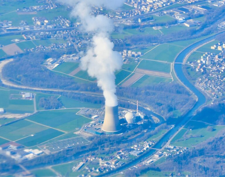 Nos centrales nucléaires vont-elles souffrir du changement climatique ?