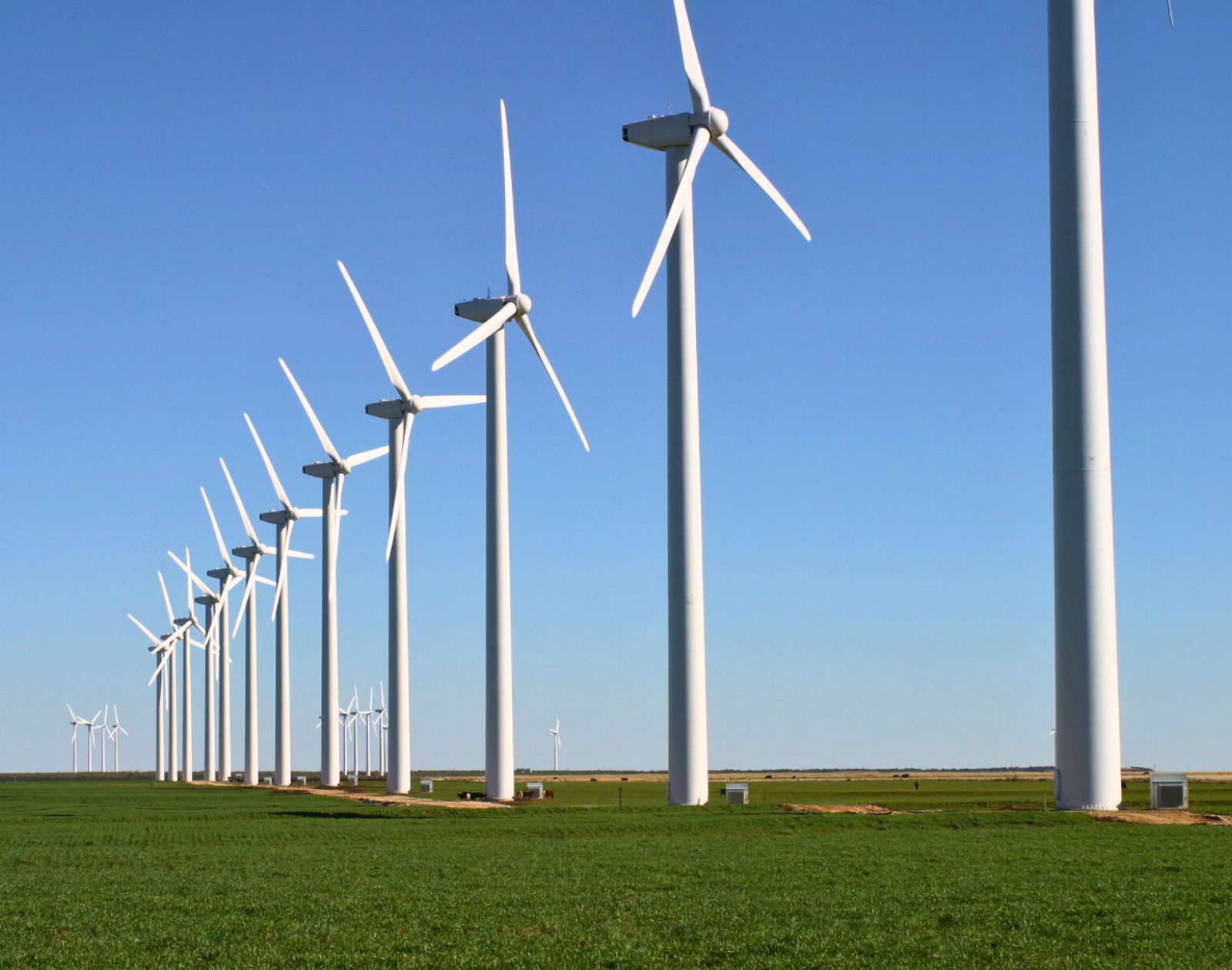 Produire plus d’électricité avec moins d’éoliennes, est-ce possible ?