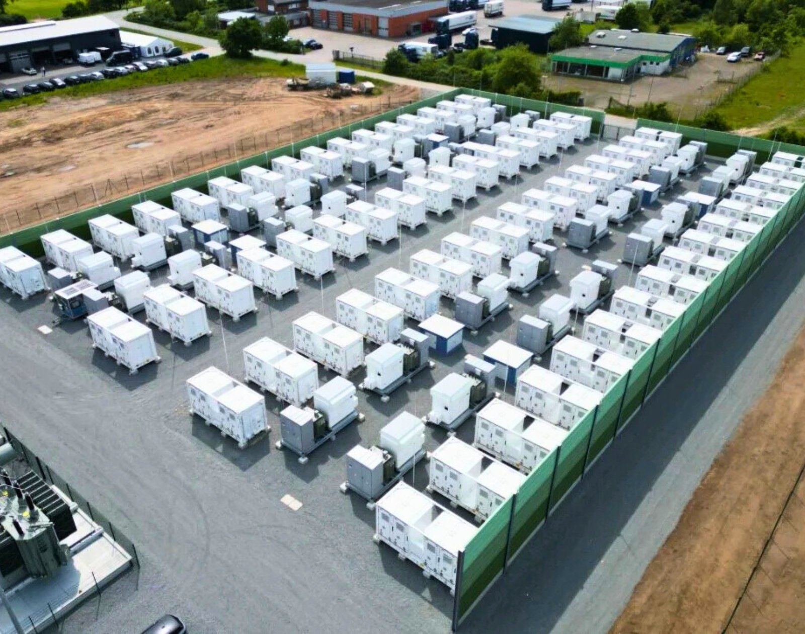 500 GW de batteries en attente de raccordement : pourquoi l’Allemagne est en plein délire
