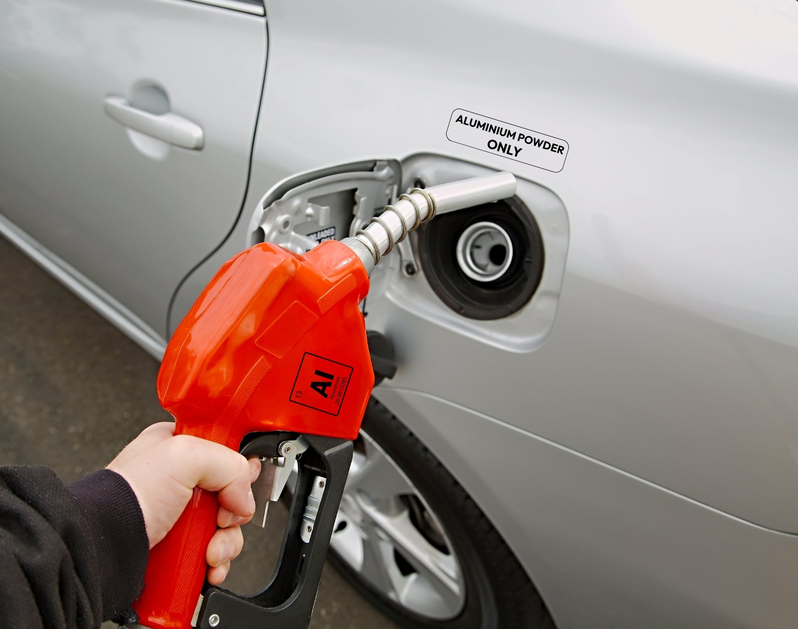 Faire le plein de sa voiture avec de la poudre d’aluminium ? Ce sera possible selon cette startup